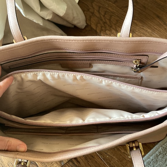 Michael Kors tote bag - Picture 2 of 9